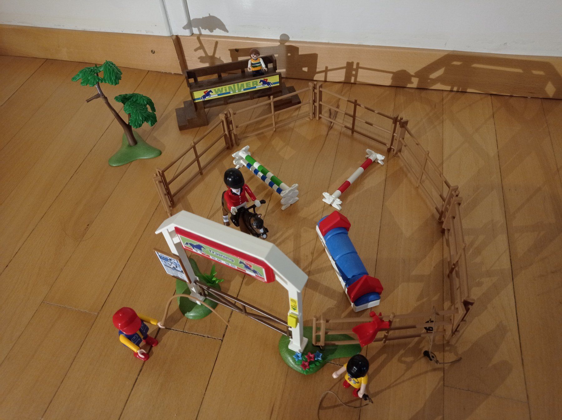 Playmobil Giocattoli: Playmobil Springplatz / Pferde – Nuovo (secondo la descrizione) da Bern venduto da spa_ybz5 1