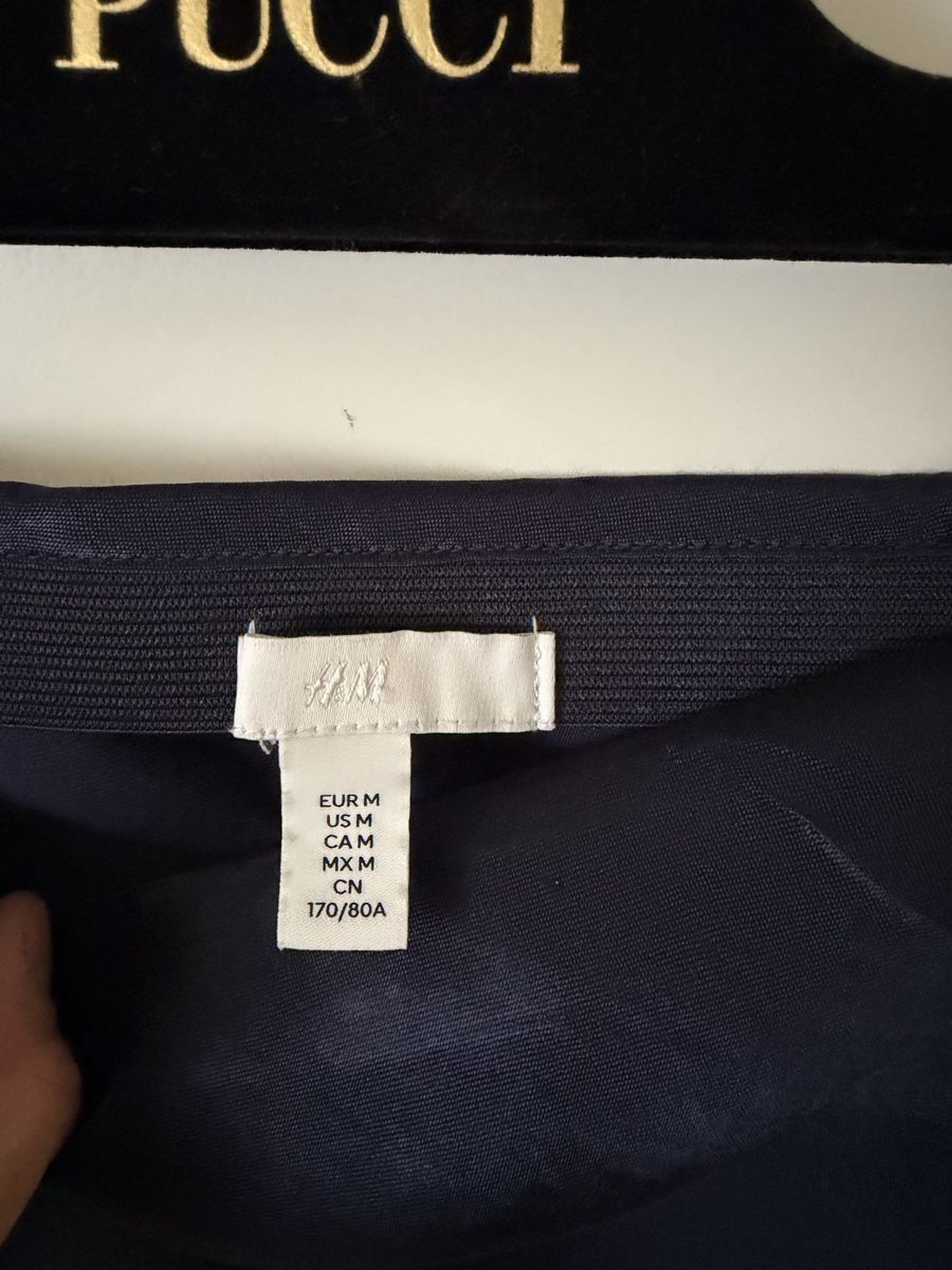 H&M Gonne: Toller Satinjupe Gr. M – Nuovo (secondo la descrizione) da Luzern venduto da mns_pyr7 1