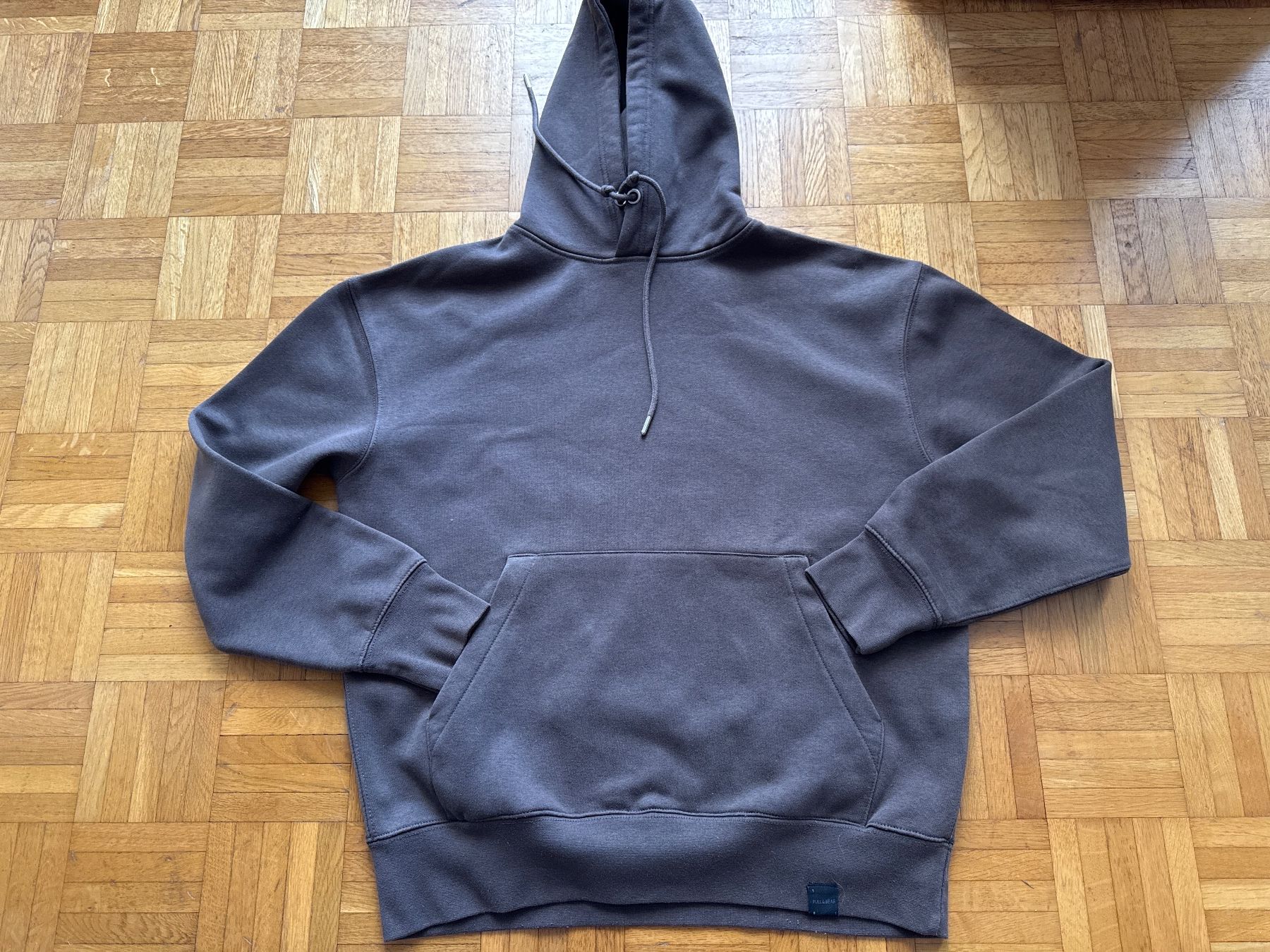 Pull&Bear Lotti di vestiti: 2 Pull&Bear Hoodies Gr. S braun / hellbeige – Usato da Winterthur venduto da britsi 1