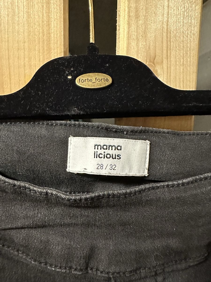 Mamalicious Pantaloni: Umstandshose Mamaliscious, Gr.28 – Difettoso da Uster venduto da staernli4 5