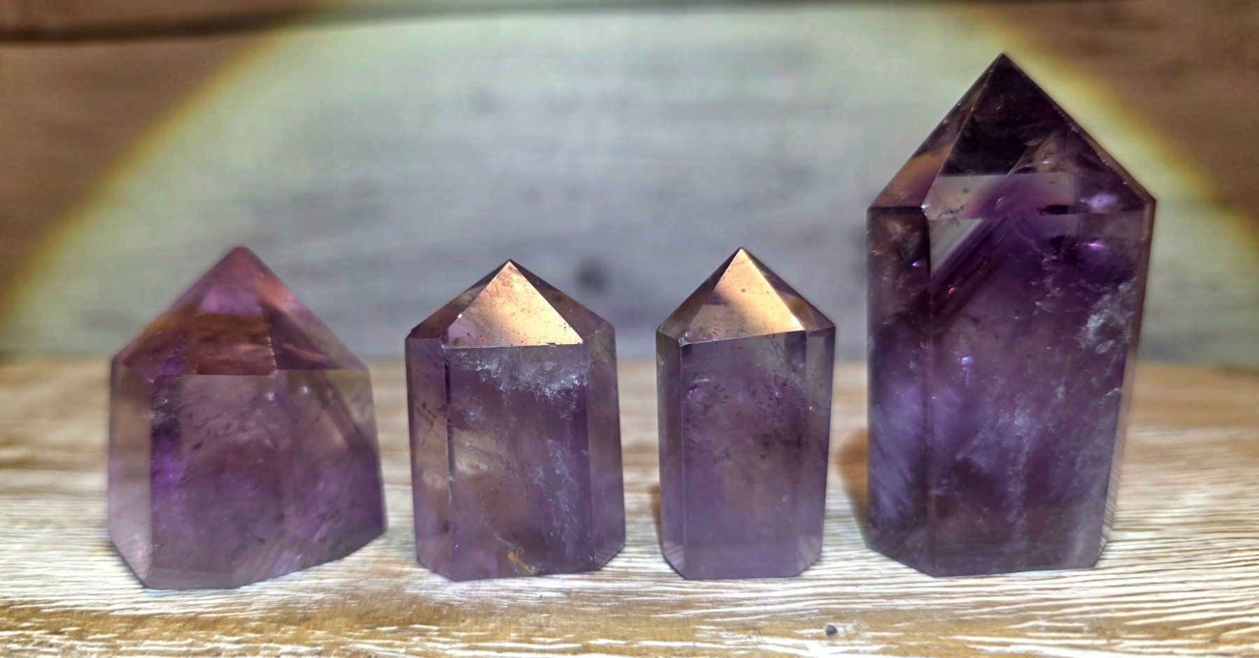 Minerali & Pietre curative: 4 Amethyst Obelisken 150g – Nuovo e nell'imballaggio originale da Matzingen venduto da Shay_Crystalz