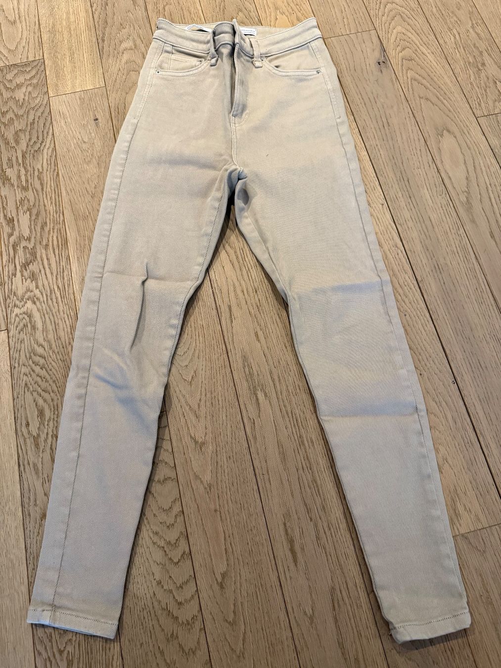 Bershka Jeans: Jeans Gr. 36 Bershka – Neu (gemäss Beschreibung) aus Wiesendangen von gefion99