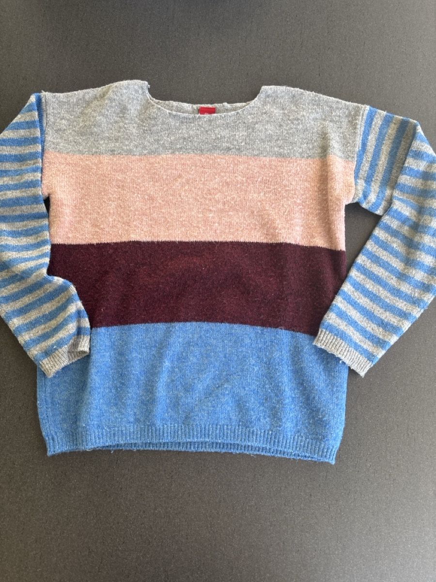 S.Oliver Maglioni & Felpe: S.Oliver Mädchen Strickpullover Gr. 152 – Usato da Wilen b. Wil venduto da b-mountain