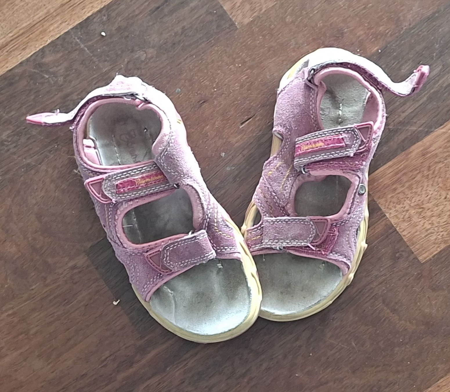 Schuhe für Jungen: 5 Schuhe Grösse 27 – Gebraucht aus Thun von SiHoSt 2
