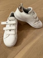 Adidas Schuhe, Gr. 30, Name Mila, mit Leopardenmuster