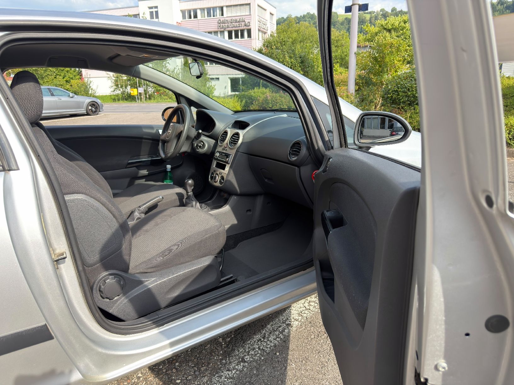 Opel Autos: Opel Corsa 1.2 – Gebraucht aus Luzern von ale_pq22 4