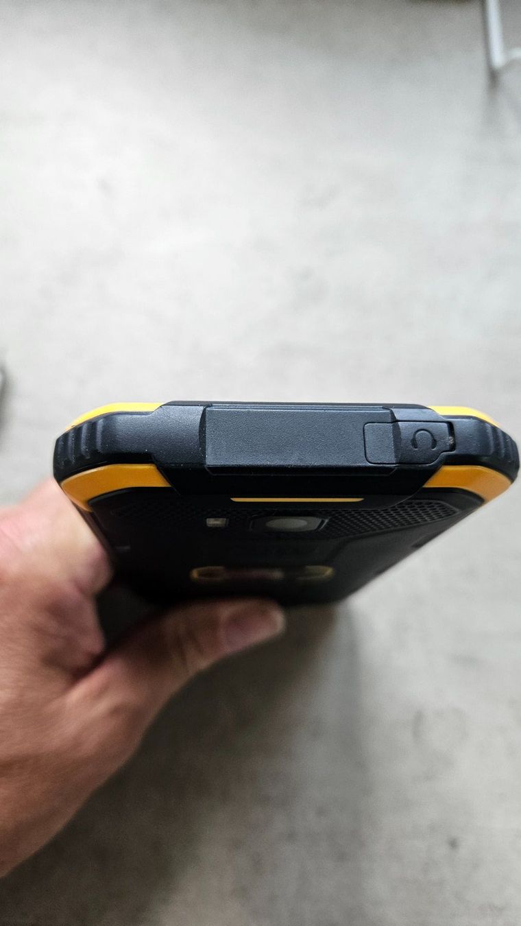 Ulefone Telefoni cellulari / Smartphones: Handey / Ulefone IP-68 Outdoor Smartphone – Usato da Oberrohrdorf venduto da Mex01 5