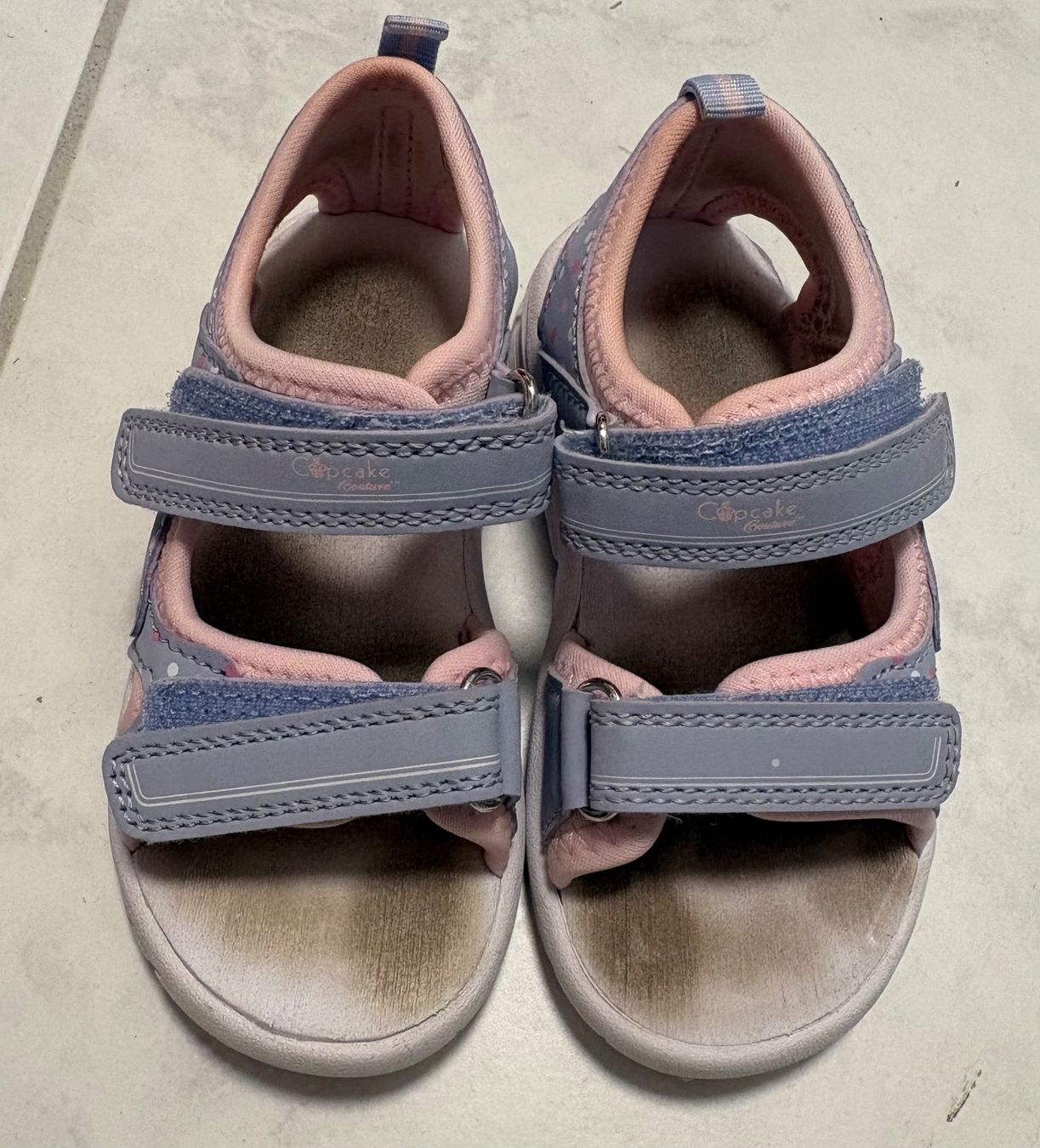 Chaussures filles: Sandalen Grösse 24 – D'occasion à Wangen ZH par pink28 1