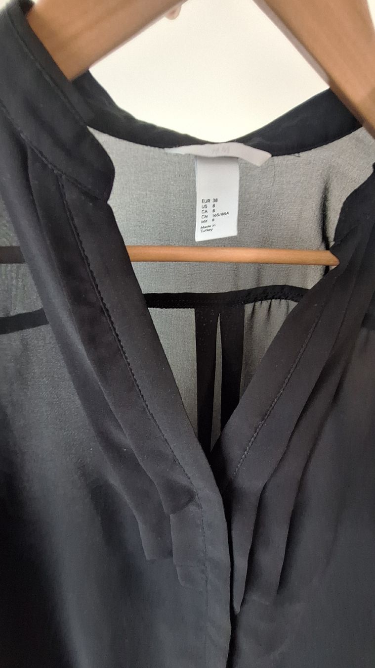 H&M Camicette: Schwarze durchsichtige Bluse H&M, Grösse 38 – Usato da Oberkulm venduto da kar_jgx9 3