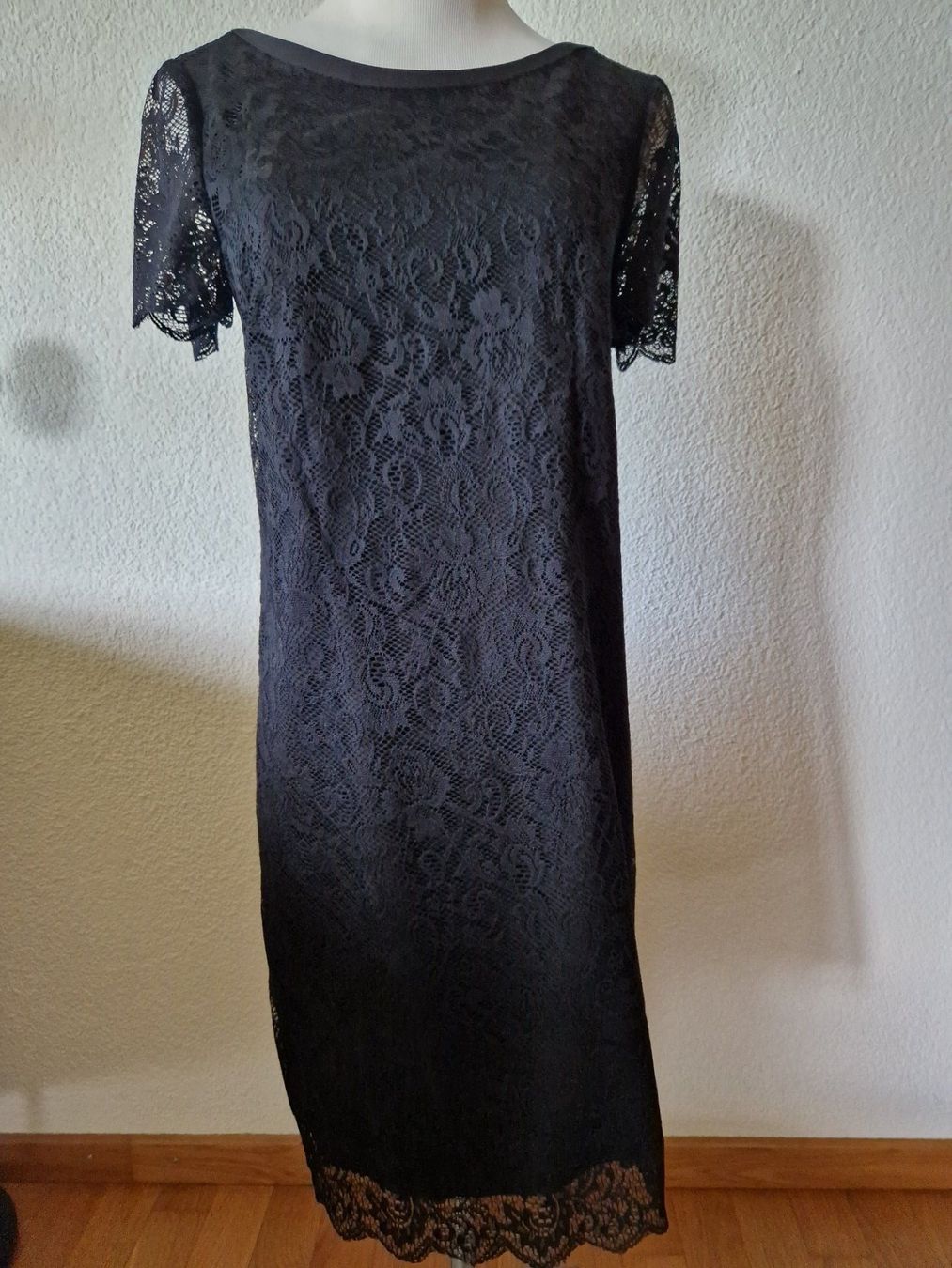 Esprit Kleider: ESPRIT Spitzenkleid/Cocktailkleid – Neu (gemäss Beschreibung) aus Möhlin von Cloudy73