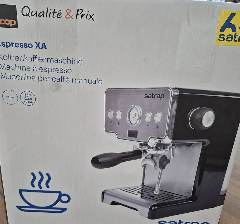Macchine per caffè & Macchine per espresso: Kolbenkaffemaschine mit Garantie – Usato da Fislisbach venduto da Daniela-79