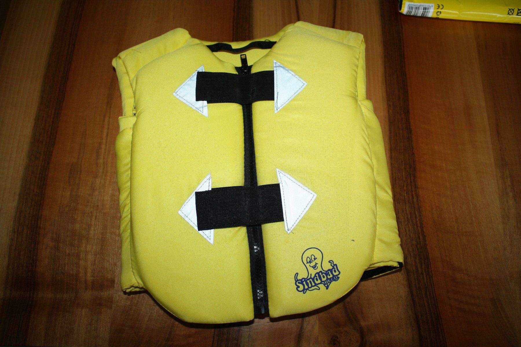 Gilets de sauvetage: Schwimmweste – Neuf avec emballage d'origine à Buchrain par Donatello4 1