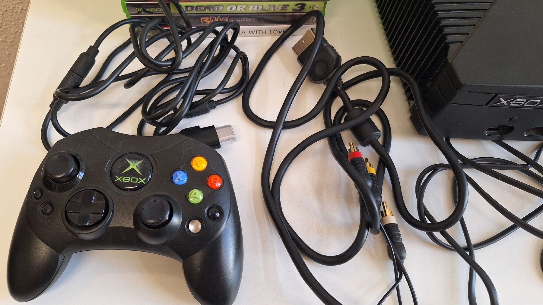 Microsoft Console: Xbox Classic Set: Konsole + 13 Spiele & Controller – Usato da Wädenswil venduto da RetroManiac86 2