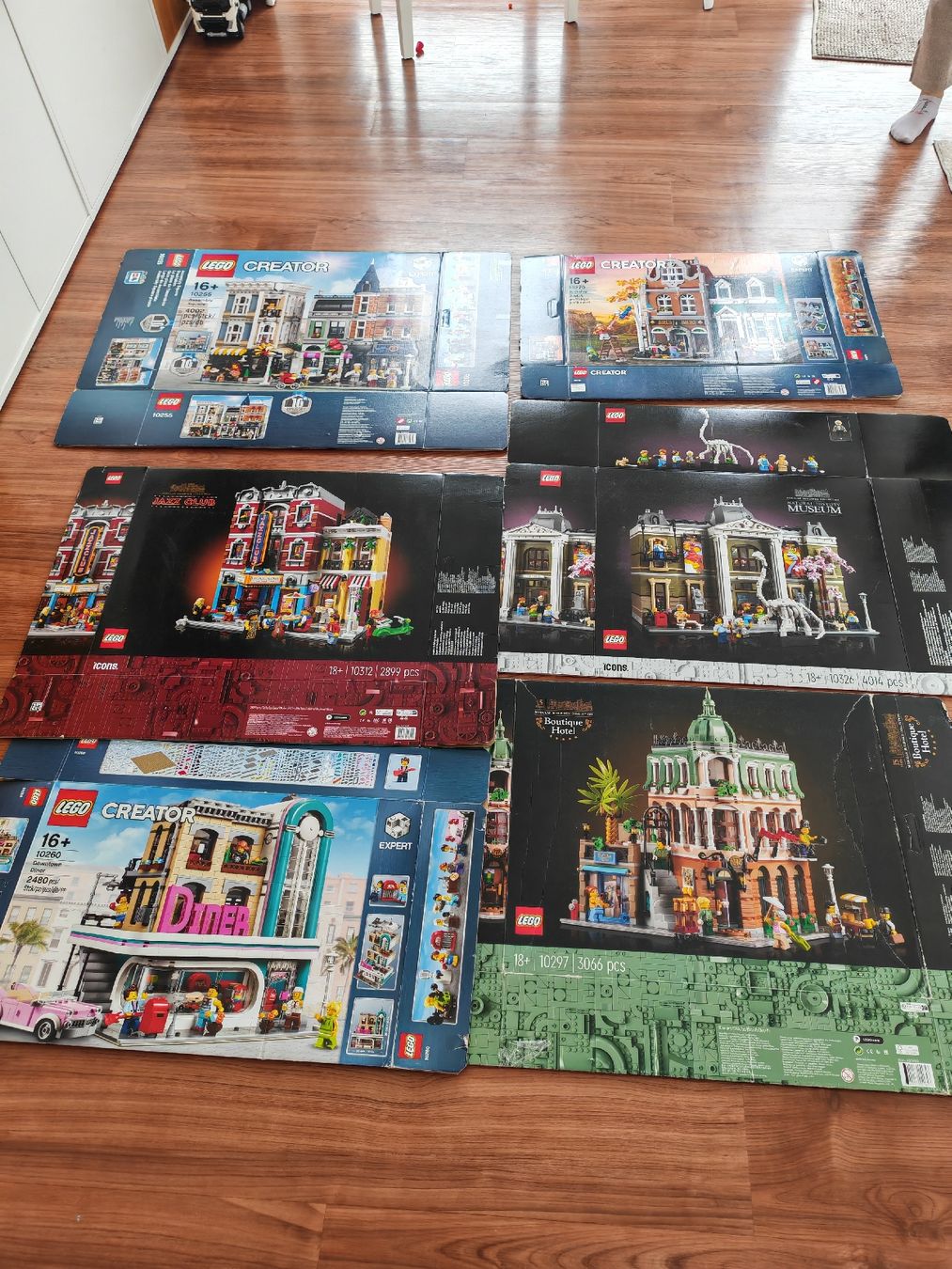 Lego Kit di costruzioni: Lego modular building city – Nuovo (secondo la descrizione) da Schindellegi venduto da Deladelsen 2