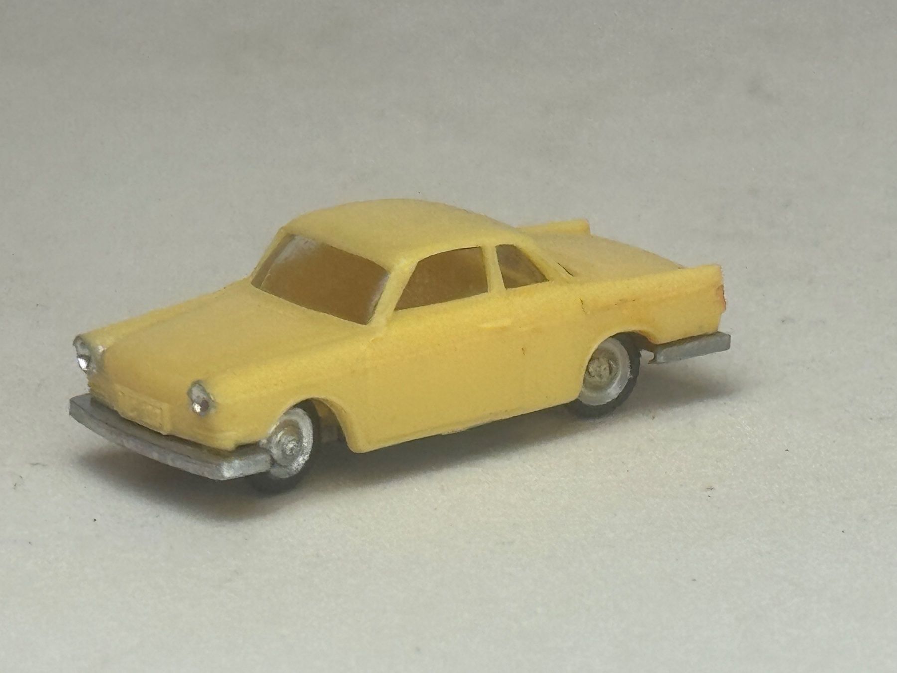 Eko Modellini d'auto: GB1-EKO BMW 700 Coupe beige – Usato da Elm venduto da Wikmtz