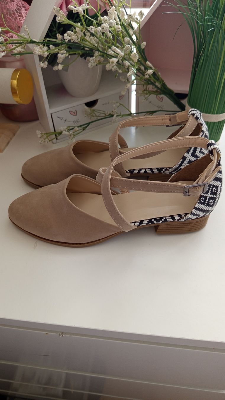 Scarpe da donna: elegante beige Sandale – Nuovo (secondo la descrizione) da Nidau venduto da mka_mzd7 2
