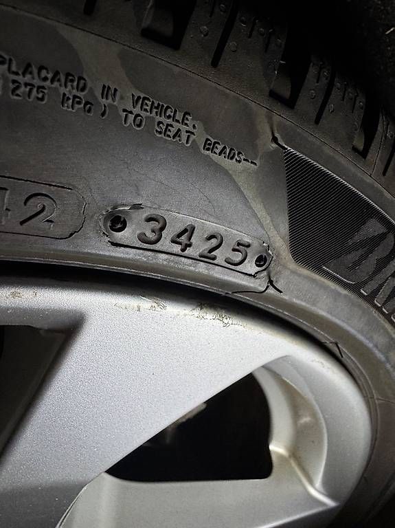 Pneumatici & Ruote complete: 225/45r17 94V Hiver – Usato da Bulle venduto da hom_pf5q 3