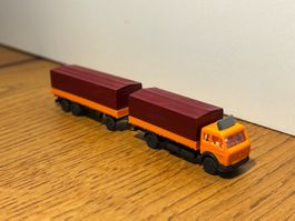 M0980: Lastwagen mit Anhänger (Spur N)