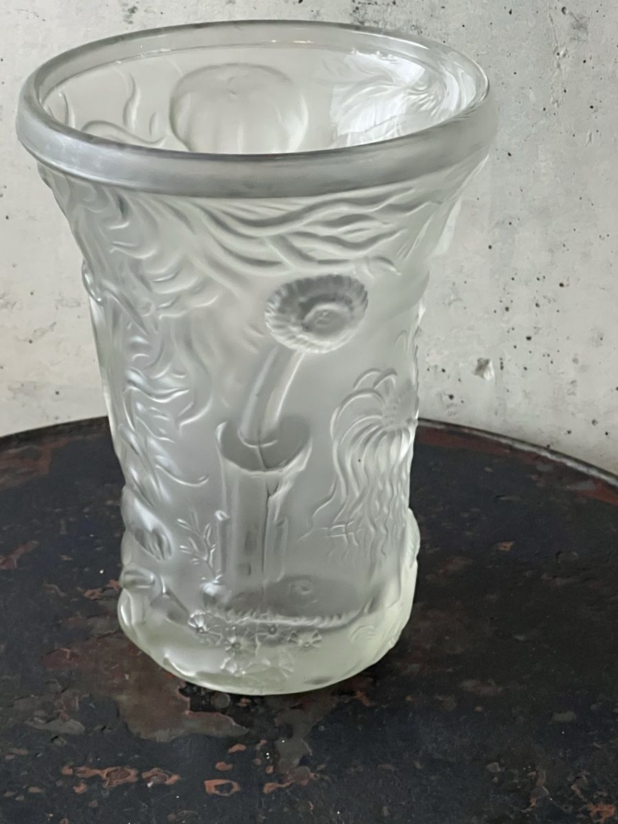 Vasen & Gefässe: Art Deco Vase mit Relief mit Meerestieren – Gebraucht aus Wabern von La-Vitrine 7
