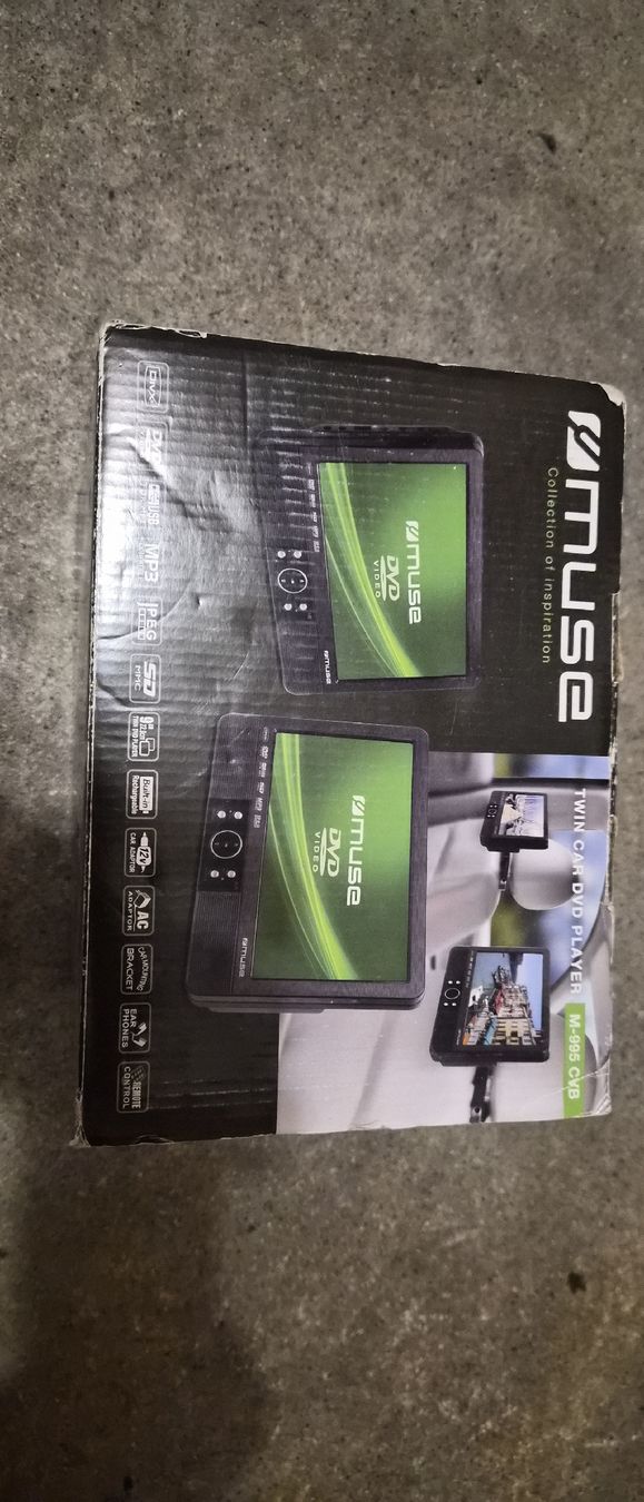 Tutti i DVDs: Komplettes Auto-DVD-Player-Set – Usato da Bern venduto da Free-zone