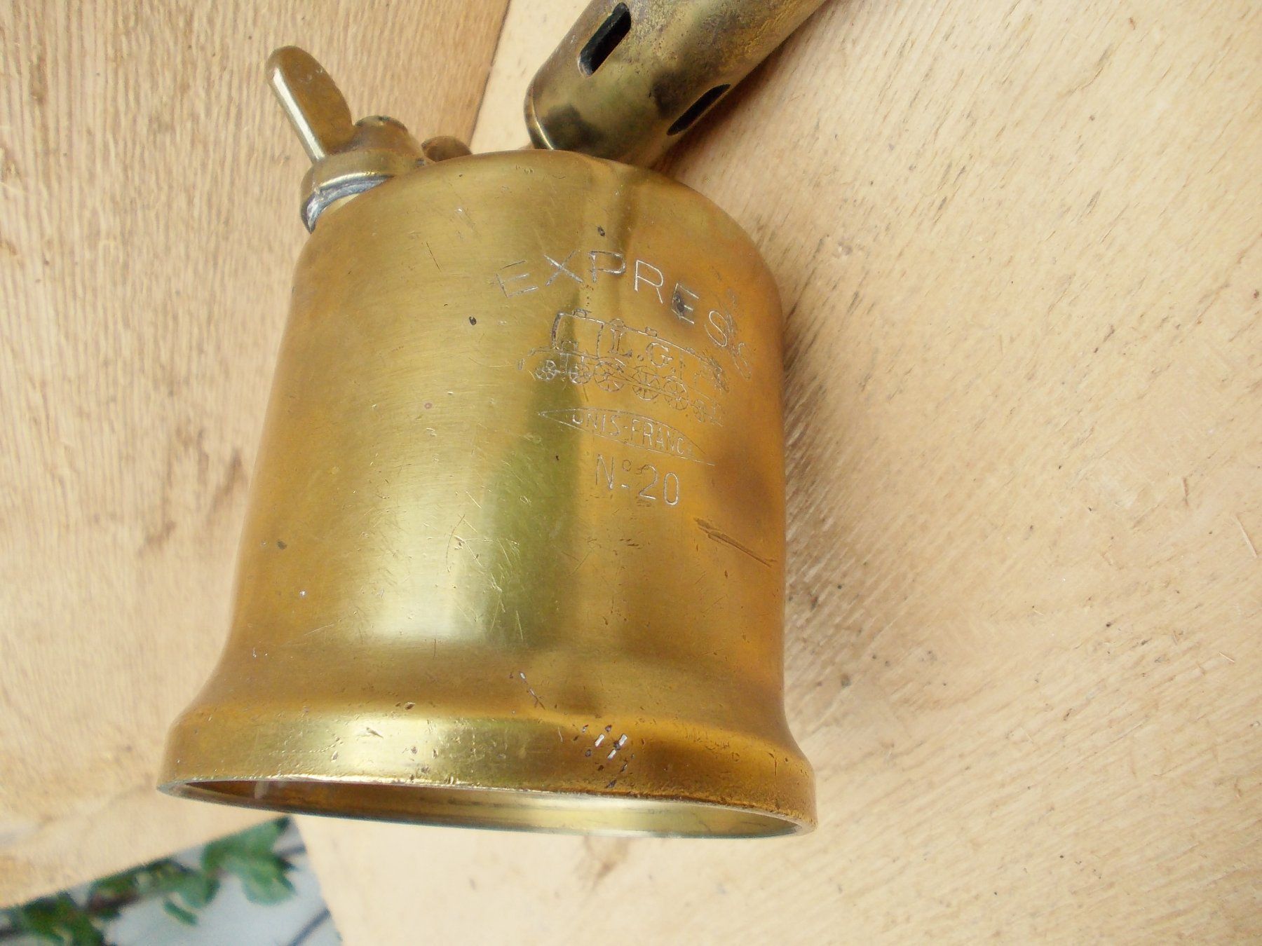 Tutti gli attrezzi: Antike Lötlampe EXPRESS Messing Brenner – Usato da Gsteigwiler venduto da HORMIGA21 5
