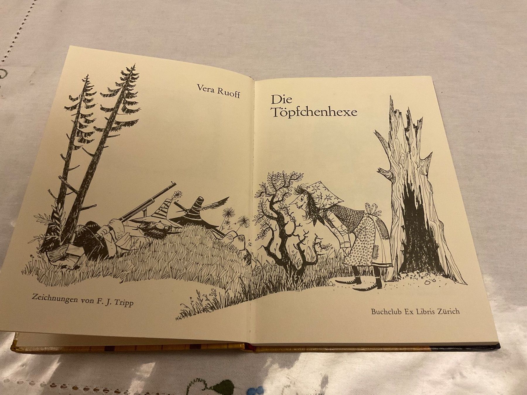 Bücher: Die Töpfchenhexe - Vera Ruoff – Gebraucht aus Dinhard von R.B.G23 1