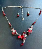 Swarovski Halskette und Ohrringe