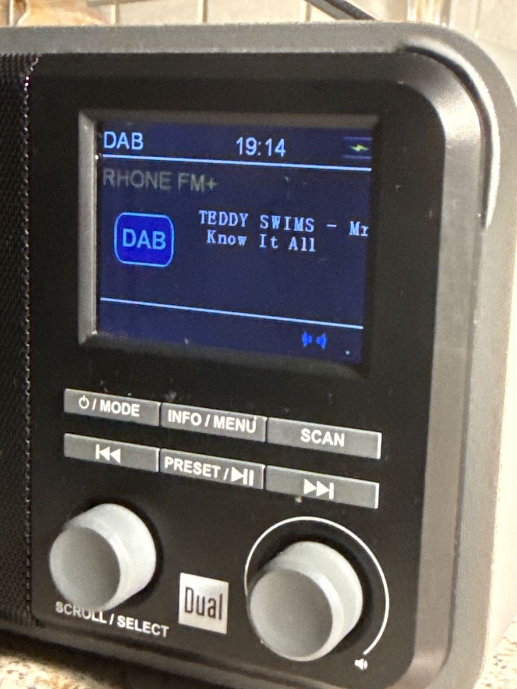 Radios: Radio DAB 51 DUAL – Gebraucht aus St imier von sav_bjf9 3