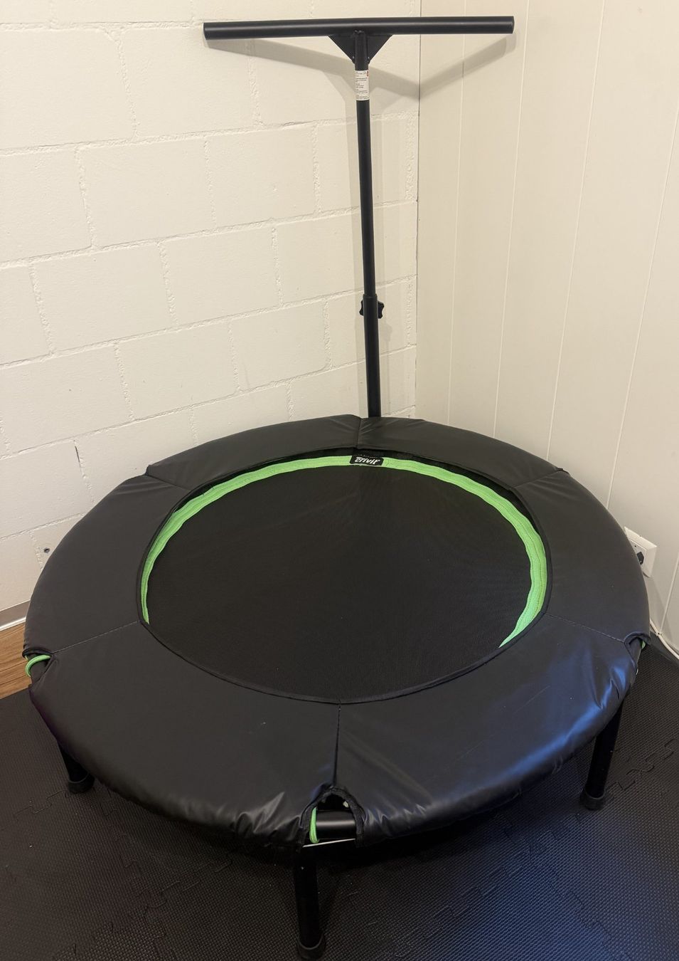 Trampolini: Trampolin für drinnen – Usato da Meisterschwanden venduto da McSchein