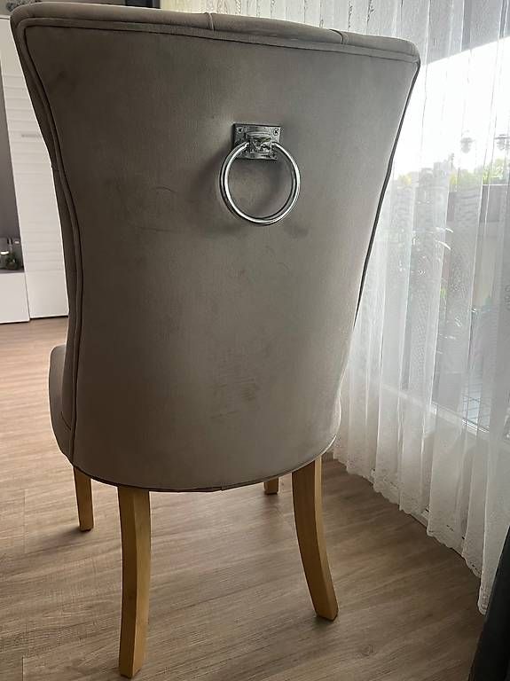 Stühle: Essstühle 4x Samt in Taupe – Gebraucht aus Fislisbach von Siny6 1