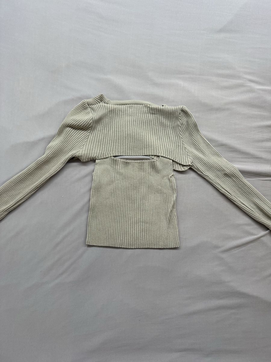 Top: Ensemble 2 pièces pull et débardeur beige taille S – Usato da Granges VS venduto da coraliegrd5 1