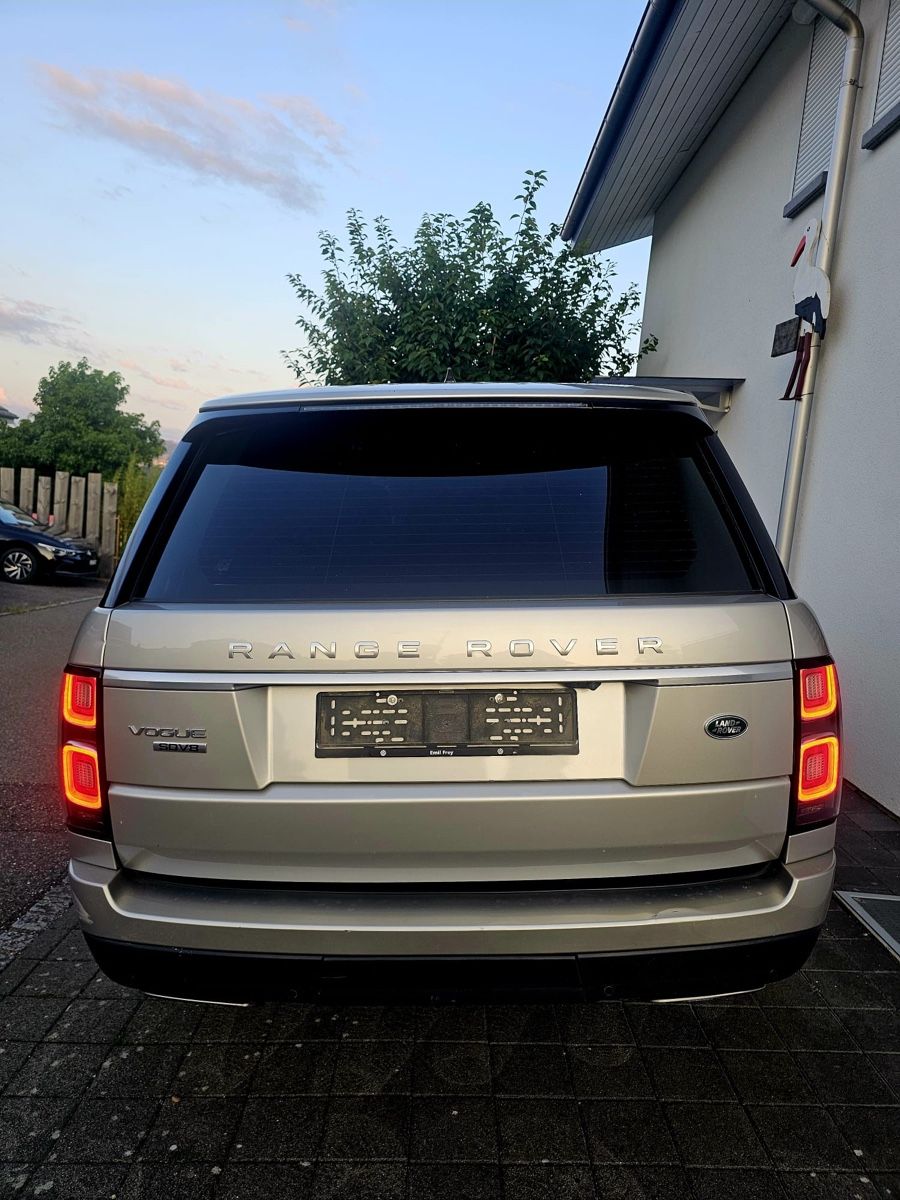 Land Rover Autos: Range Rover Vogue 4.4 SDV8 Facelift – D'occasion à Röschenz par StefanCH1 4
