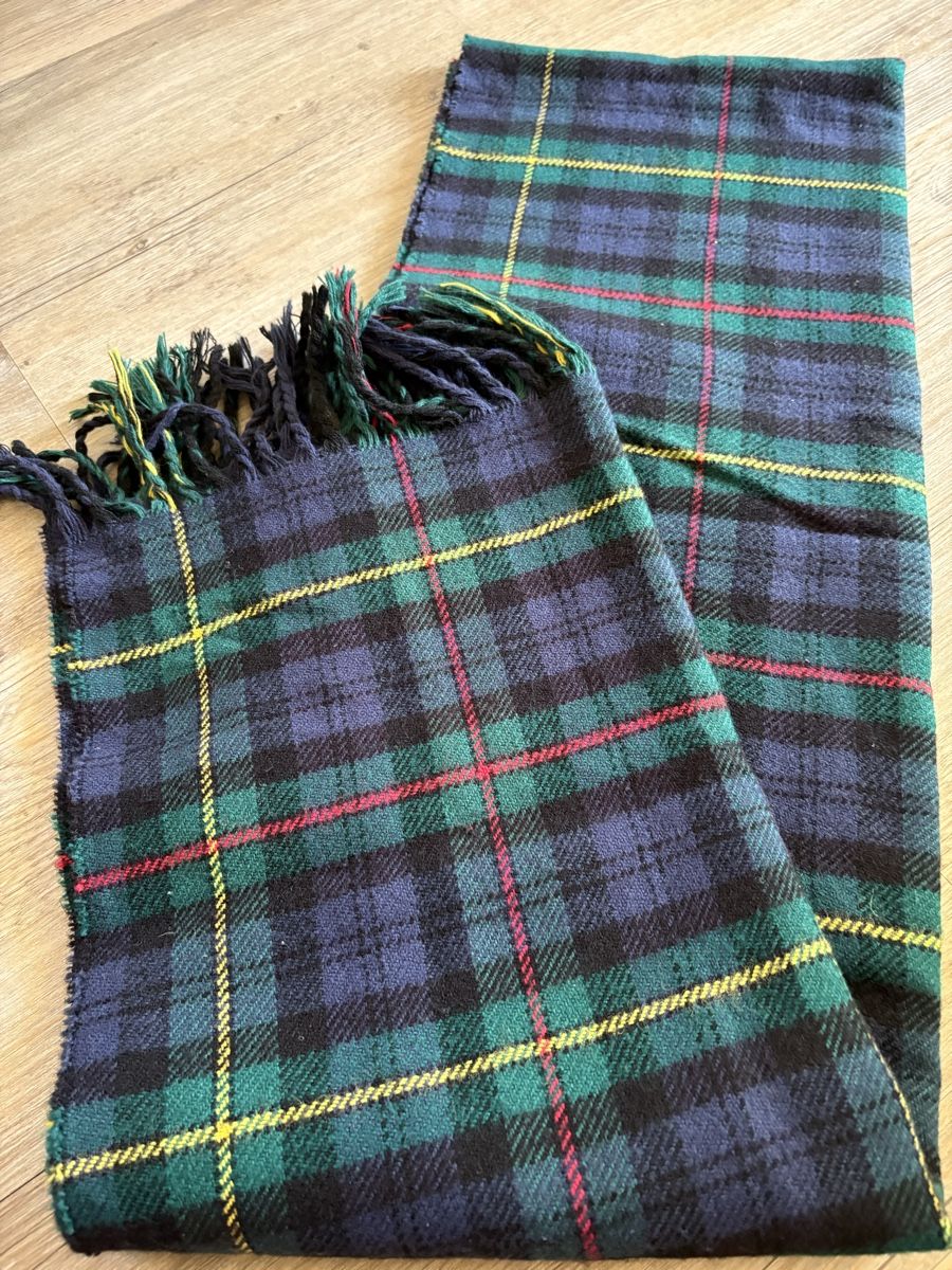 Foulard & Sciarpe: Lot de 4 écharpes à carreaux – Usato da Zweisimmen venduto da Domii 5
