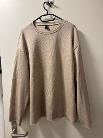 Pulli in beige, Grösse M !