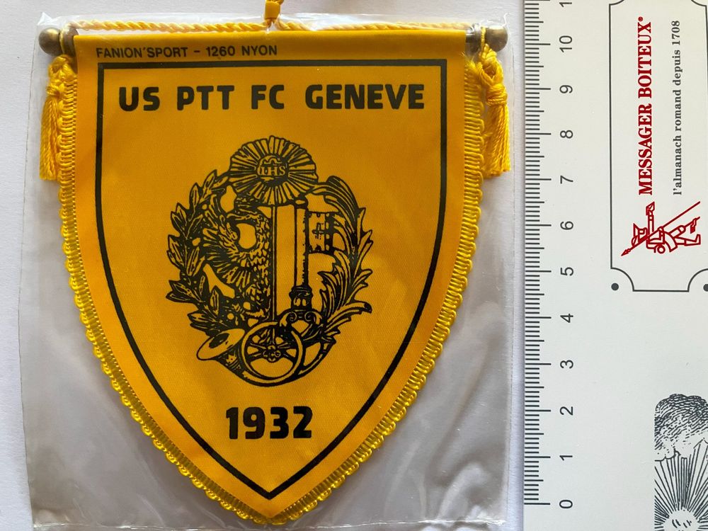 Fanion De Supporter Saint-Malo US (France) - En Tissu Multicolore, Neuf, Pour Décorer Ou Encourager Votre équipe