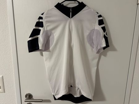 Assos kurzarm Trikot Gr. XL
