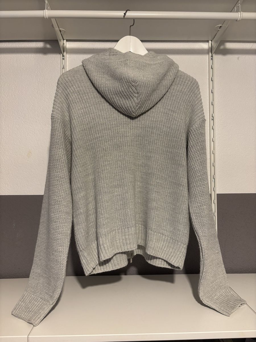 Giacche: GRAUE KAPUZENSTRICKJACKE – Nuovo (secondo la descrizione) da Küttigen venduto da Hedimia 2