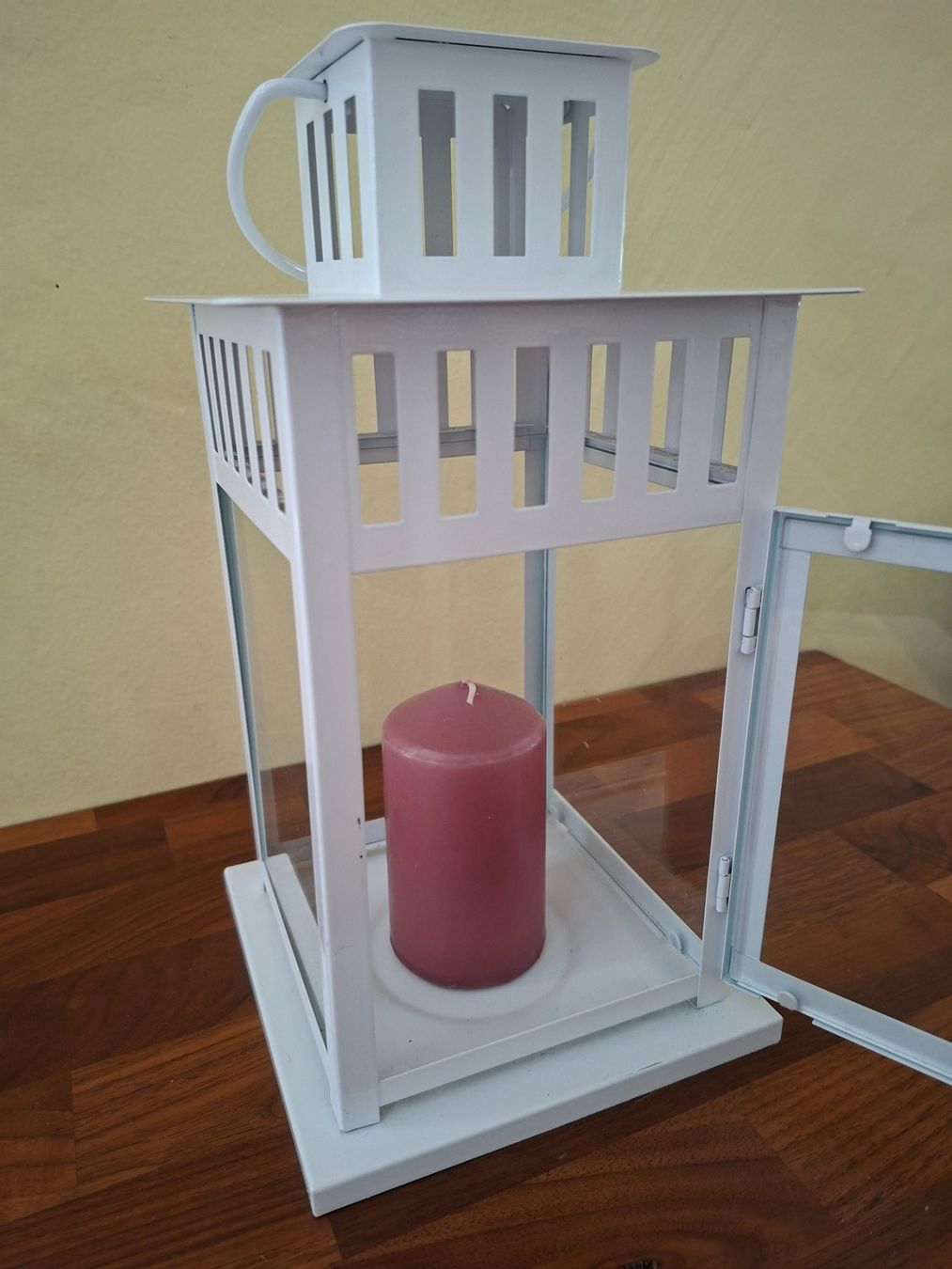 Ikea Lanterne: Ikea; Weisse Laterne "Borrby", Höhe 28cm – Usato da Boniswil venduto da Totomat-Lady2 2