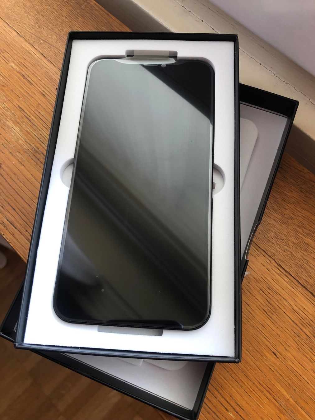 Apple Monitor: Iphone 11 pro Ersatzdisplay Oled GX – Nuovo e nell'imballaggio originale da Leukerbad venduto da ray_lyv7 2