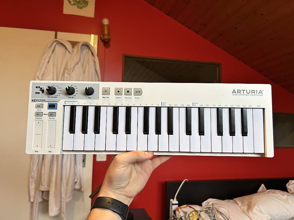 Musikinstrumente: Arturia KeyStep USB Masterkeyboard – Gebraucht aus Bellevue von Henri.suisse
