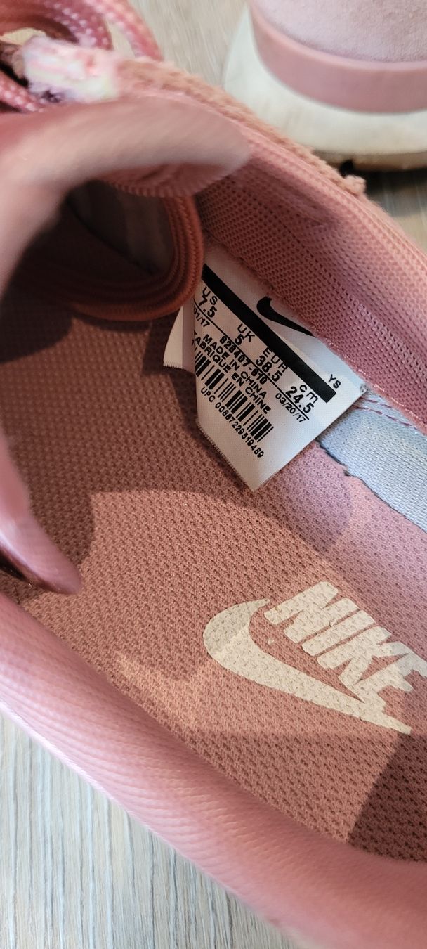 Nike Scarpe da donna: Nike Turnschuh – Usato da Meinisberg venduto da mirreb 2