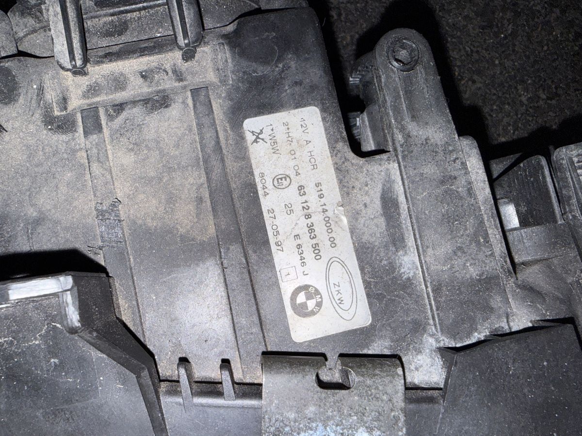 BMW Alle Autoersatzteile: BMW E36 Original Scheinwerfer  – Gebraucht aus Emmenbrücke von Berendi 2