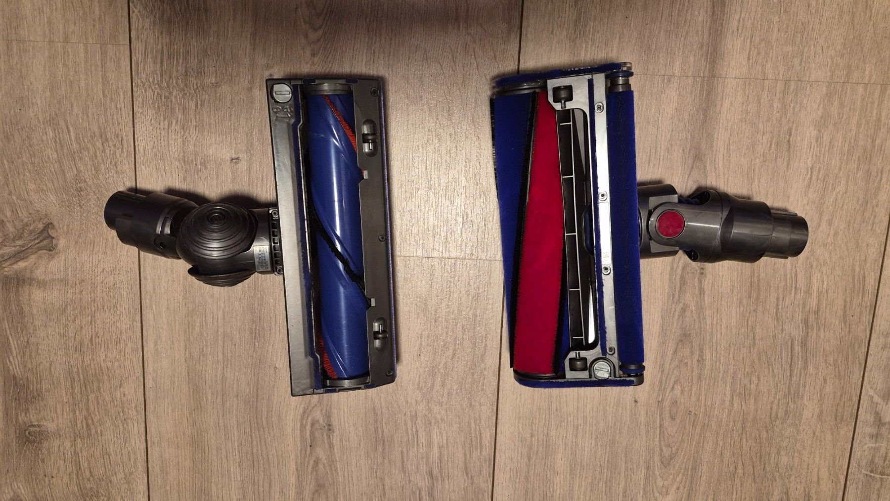 Dyson Staubsauger & Zubehör: Dyson  2 Stück – Gebraucht aus Bonau von Jaco82 2