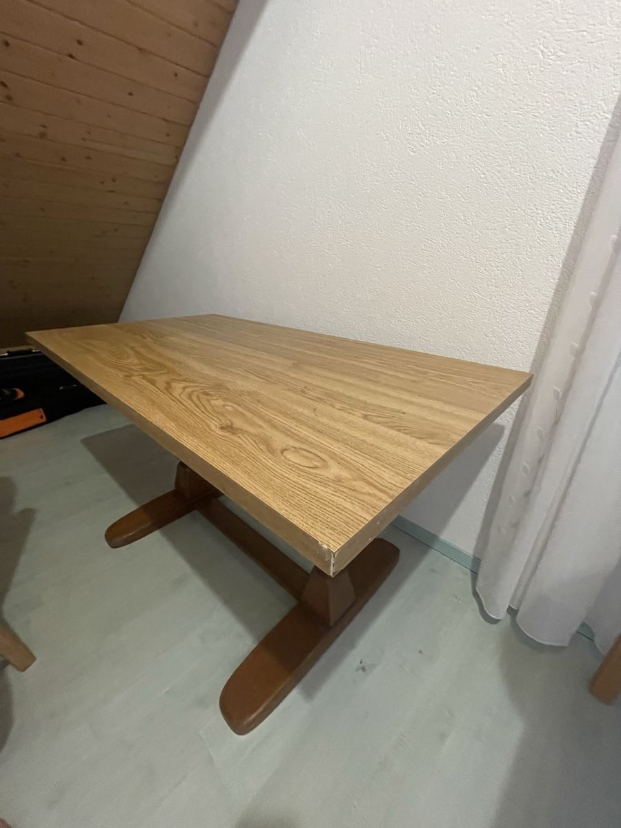 Tische: Tisch – Gebraucht aus Kottwil von Mario_19 2