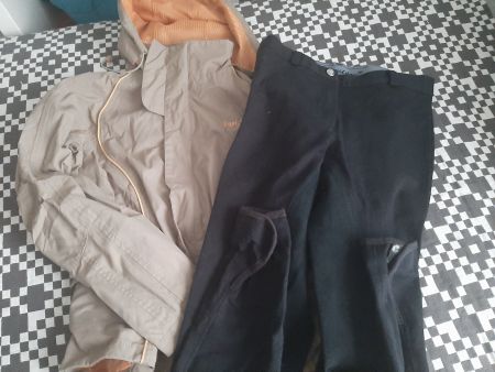 Reitregenjacke Reithosen schwarz Gr. 134/140