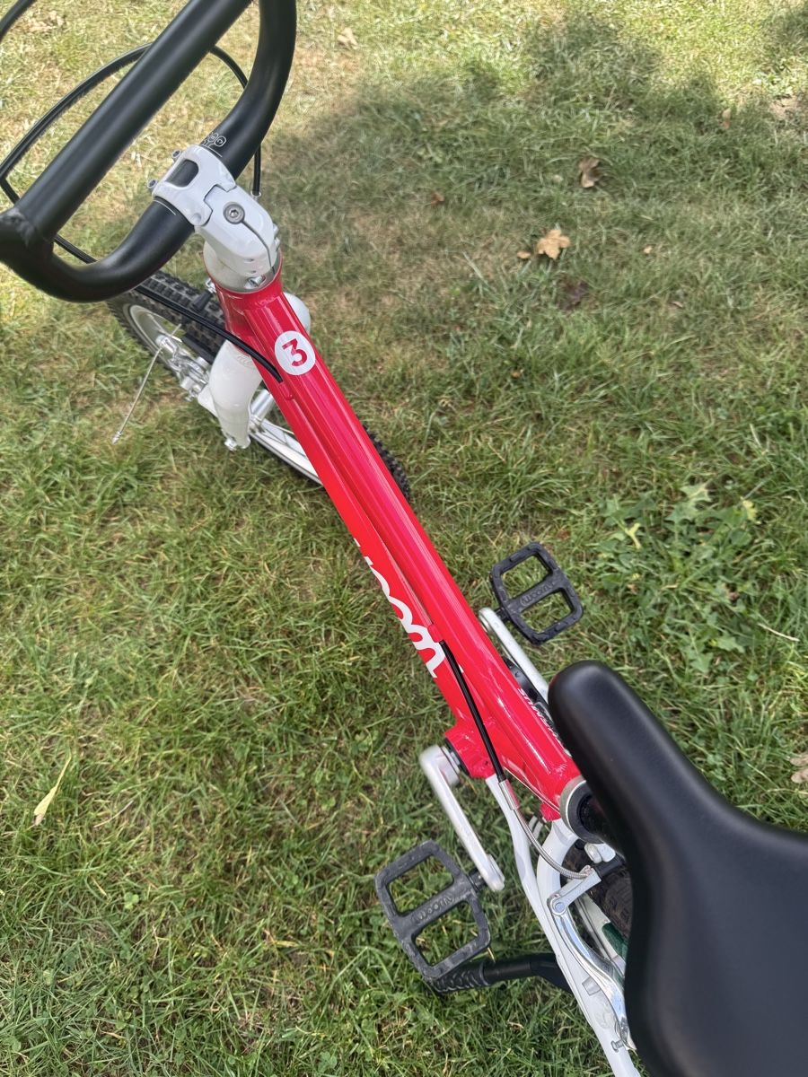 Woom Biciclette: Woom Go 3, Farbe Hot Pink – Usato da Strengelbach venduto da Coffee_Lover 5