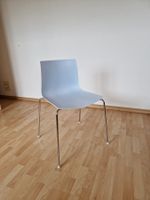 Designerstuhl blassblau
