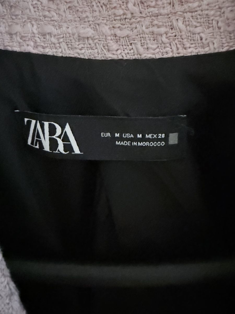 Zara Vestes: Blazer Zara new Price 89.95 – D'occasion à Stilli par Bana_db 1