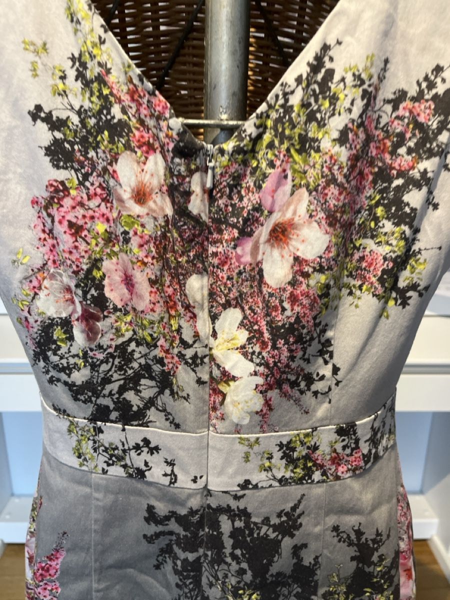 Phase Eight Vestiti: Kleid mit Blumenmuster, Phase Eight, 38 – Usato da Solothurn venduto da Bobesch08 6