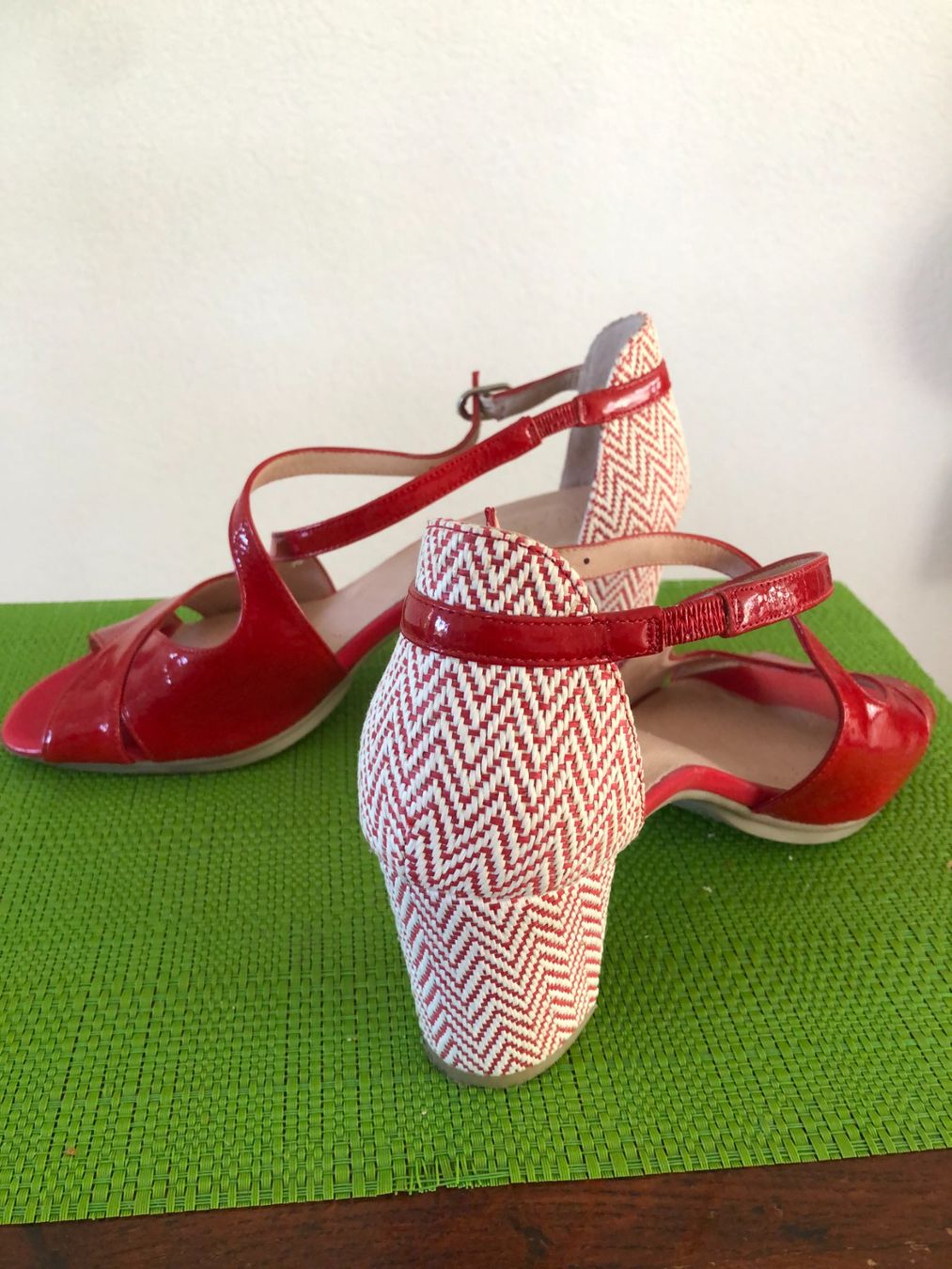Scarpe da donna: Damenschuhe Grösse 40 – Usato da Freienstein venduto da ErnaS01 1